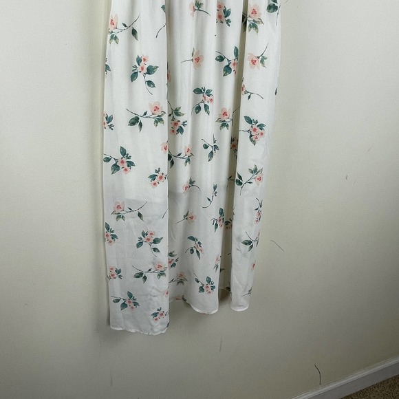 ROW A White Floral Adjustable Strap Smocked Waist Floral Dress NWT Size Small - Picture 6 of 11